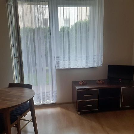 Sloneczny Apartament Z Malym Ogrodkiem Вейхерово Екстериор снимка