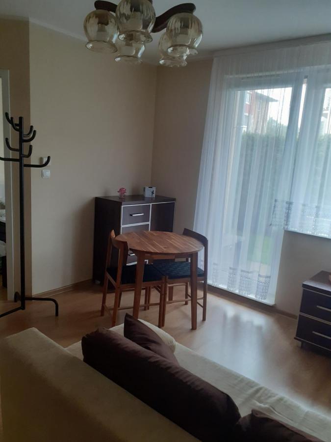 Sloneczny Apartament Z Malym Ogrodkiem Вейхерово Екстериор снимка