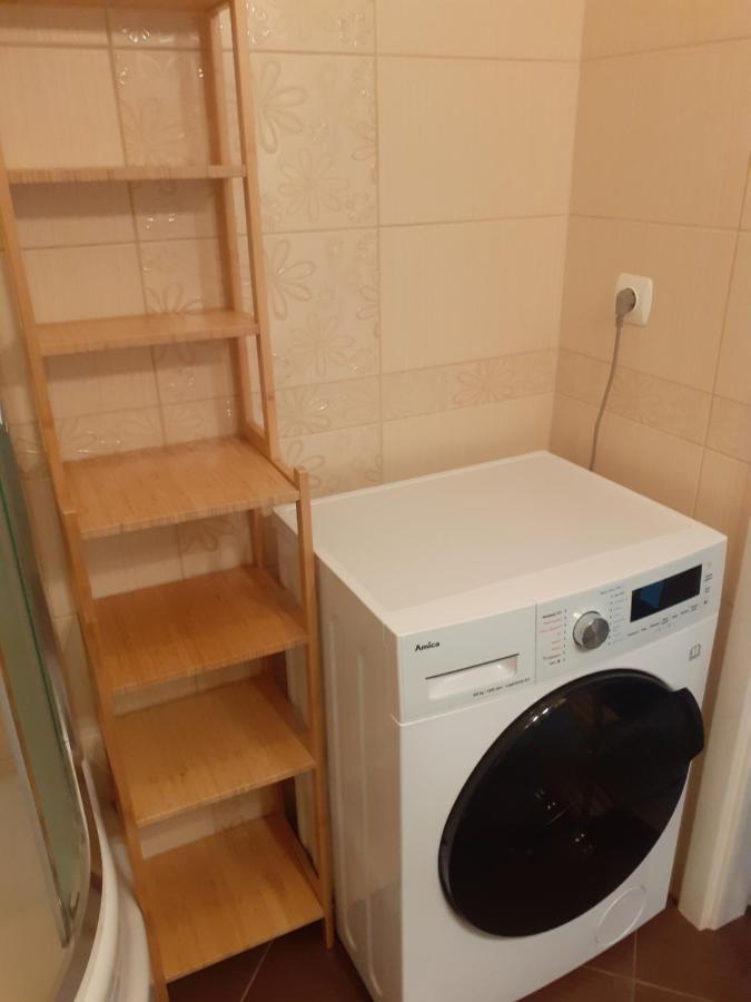 Sloneczny Apartament Z Malym Ogrodkiem Вейхерово Екстериор снимка