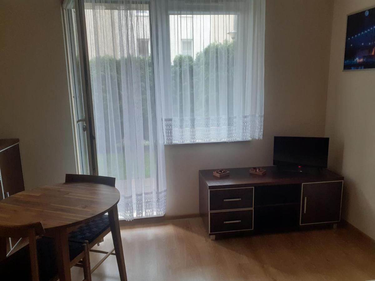 Sloneczny Apartament Z Malym Ogrodkiem Вейхерово Екстериор снимка